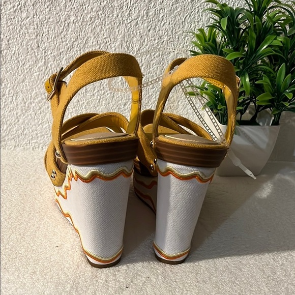 DANNIJO X Gianni bini Yellow Wedge Sandals - Picture 5 of 10